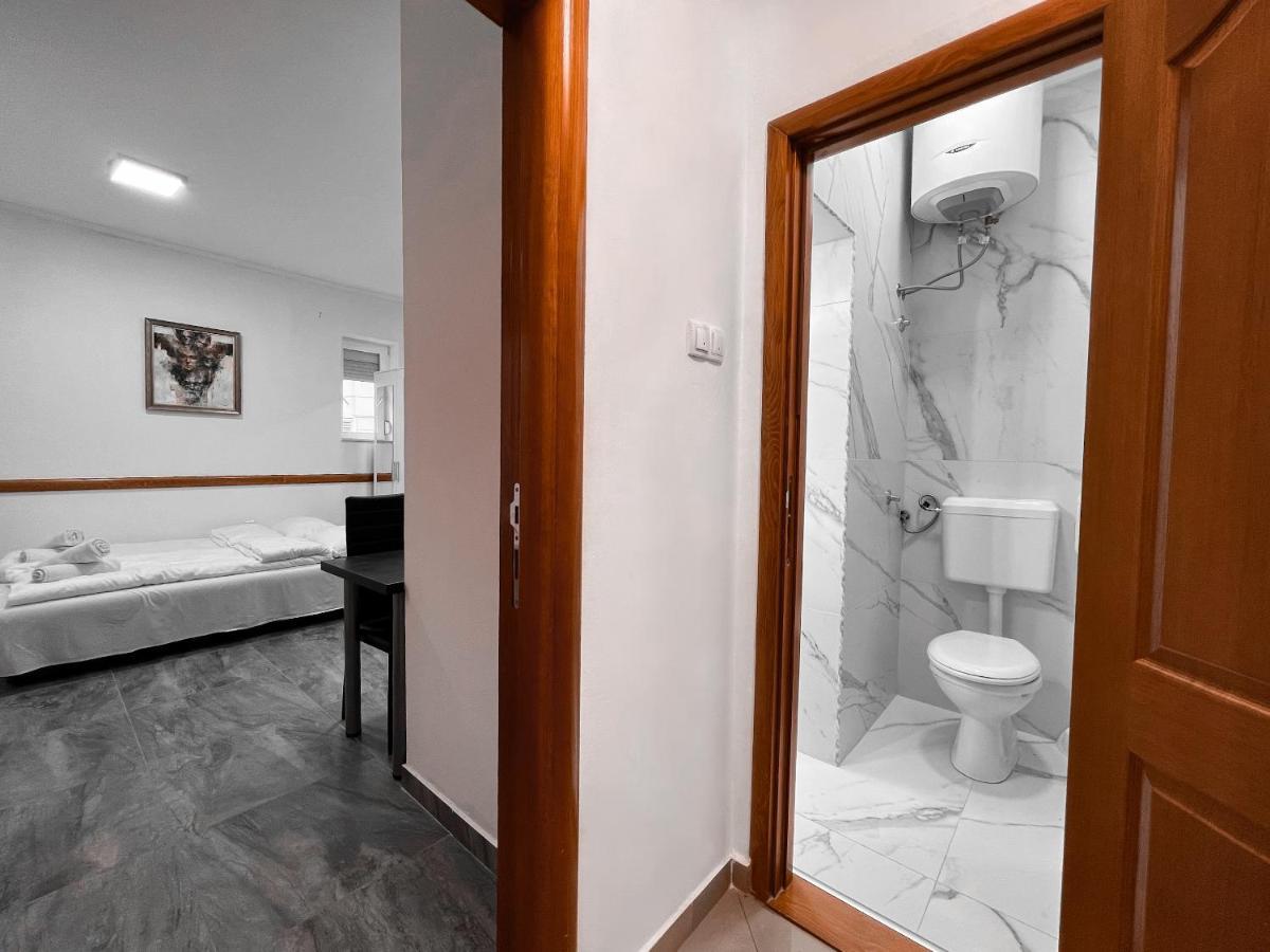 Stan na dan Sebastijan Apartment Banja Luka Luaran gambar